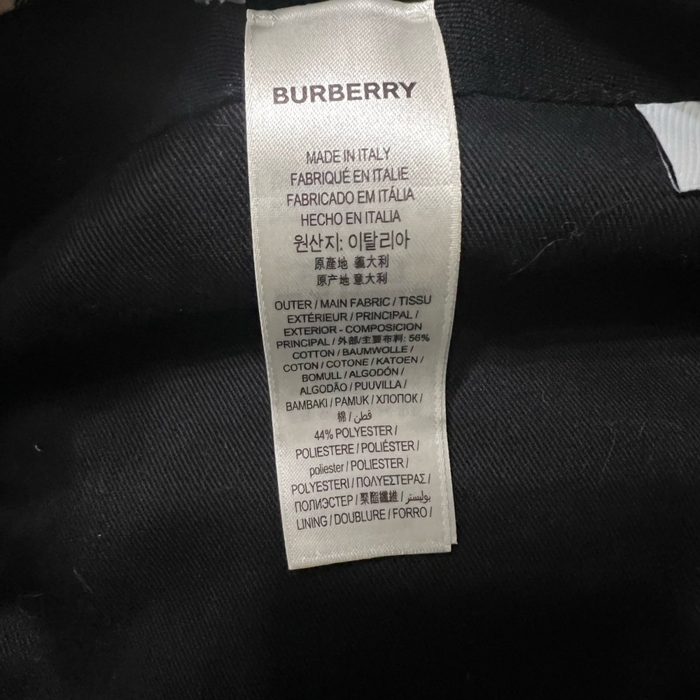 Great for the fall with cute coats.